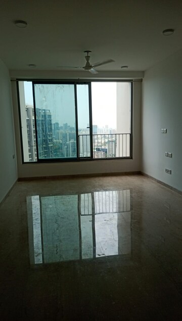 3 BHK Apartment For Rent in Oberoi Sky City, Borivali East
