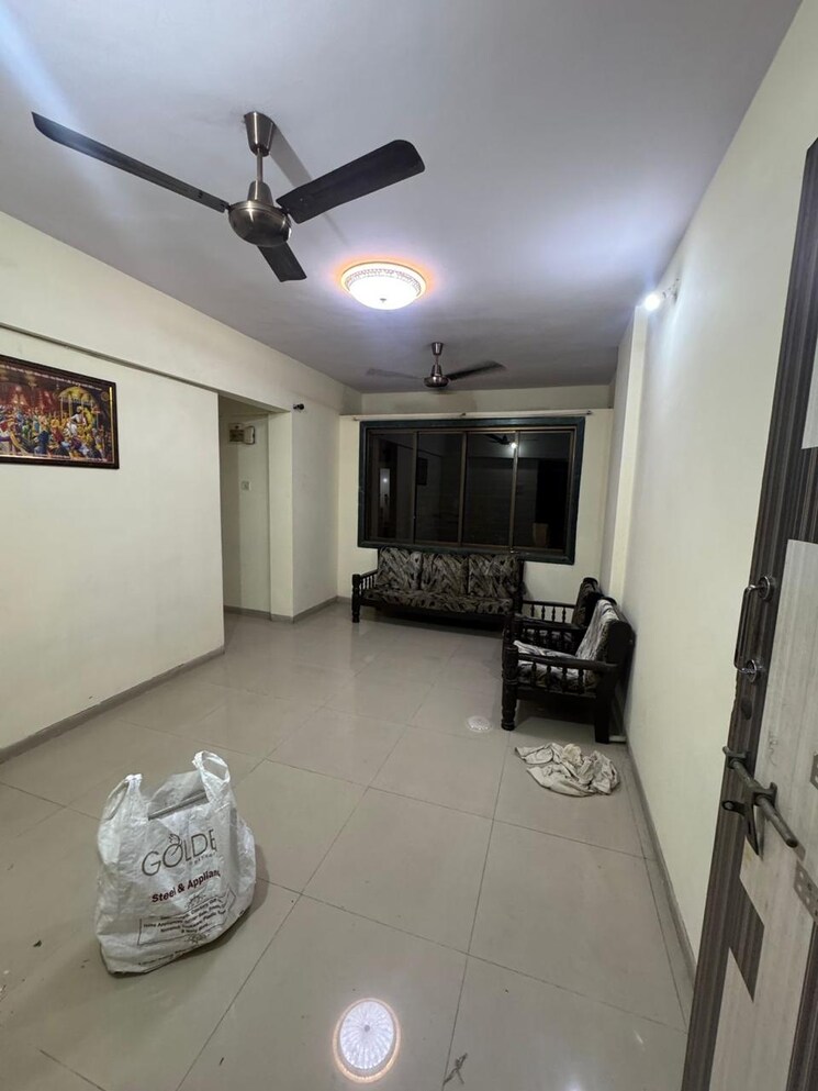 Living Room, ganesh-chs-kalwa 1 Bedroom 550 Sq.Ft. Apartment In Kalwa Thane 9571288