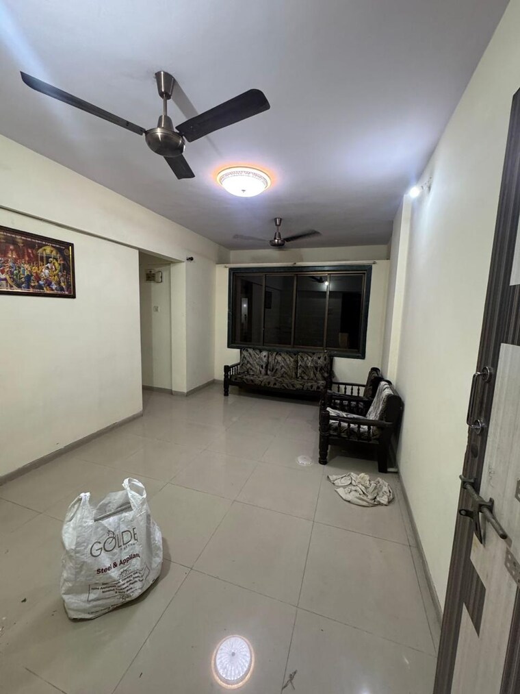 Living Room, ganesh-chs-kalwa 1 Bedroom 550 Sq.Ft. Apartment In Kalwa Thane 9571288