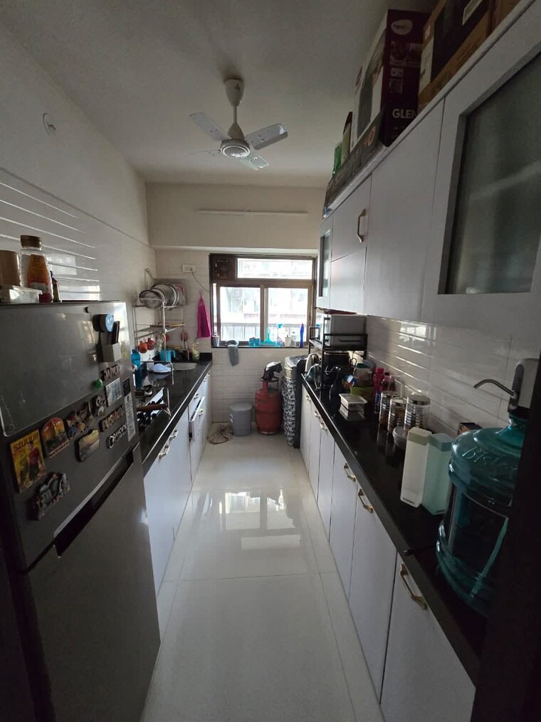 Kitchen, dn nagar 2 Bedroom 520 Sq.Ft. Apartment In Dn Nagar Mumbai 9571361