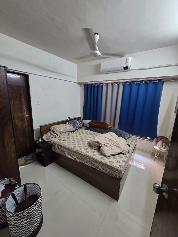 Bedroom, dn nagar 2 Bedroom 520 Sq.Ft. Apartment In Dn Nagar Mumbai 9571361