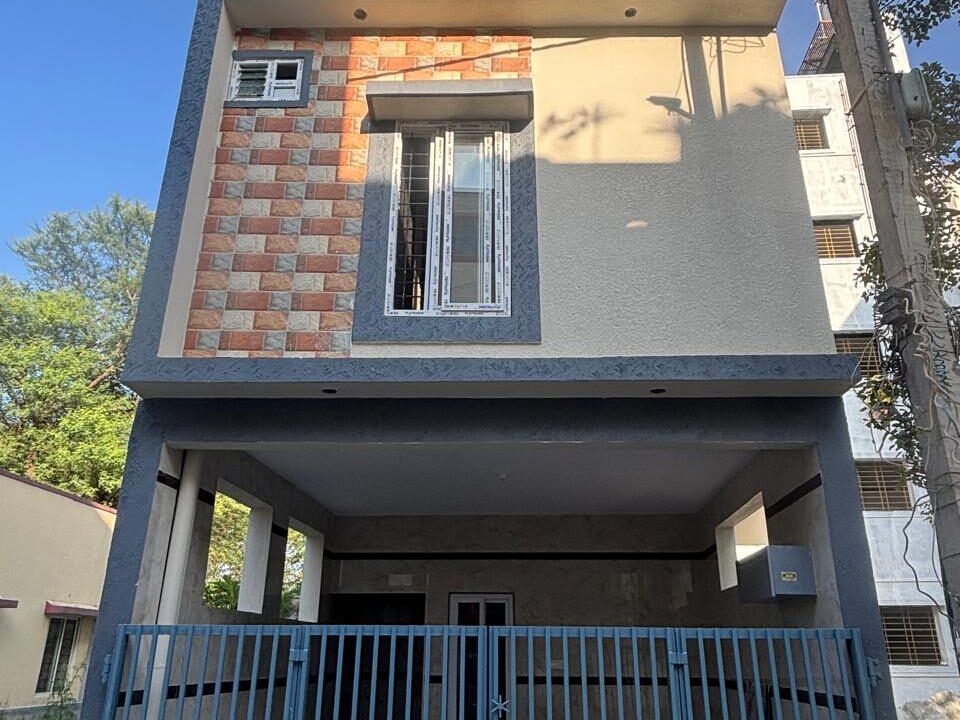 2 BHK + Pooja Room Independent House For Sale in Horamavu Agara