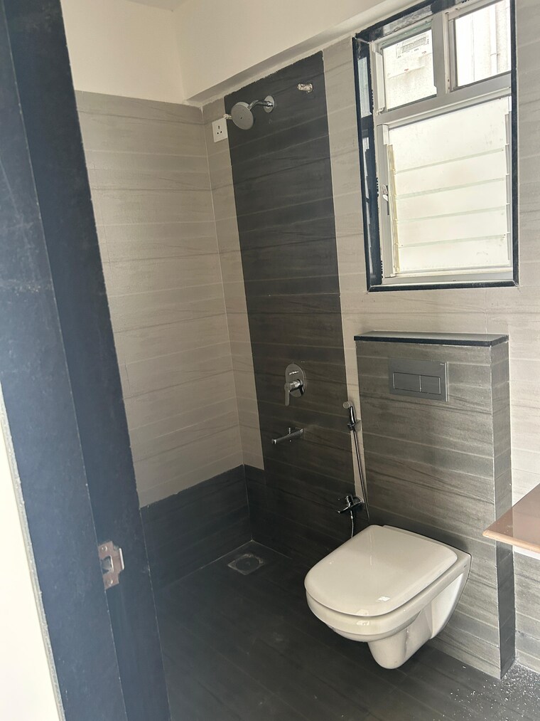 Bathroom, rr-lunkad-66-avenue 3 Bedroom 1273 Sq.Ft. Apartment In Pimple Nilakh Pune 9571385