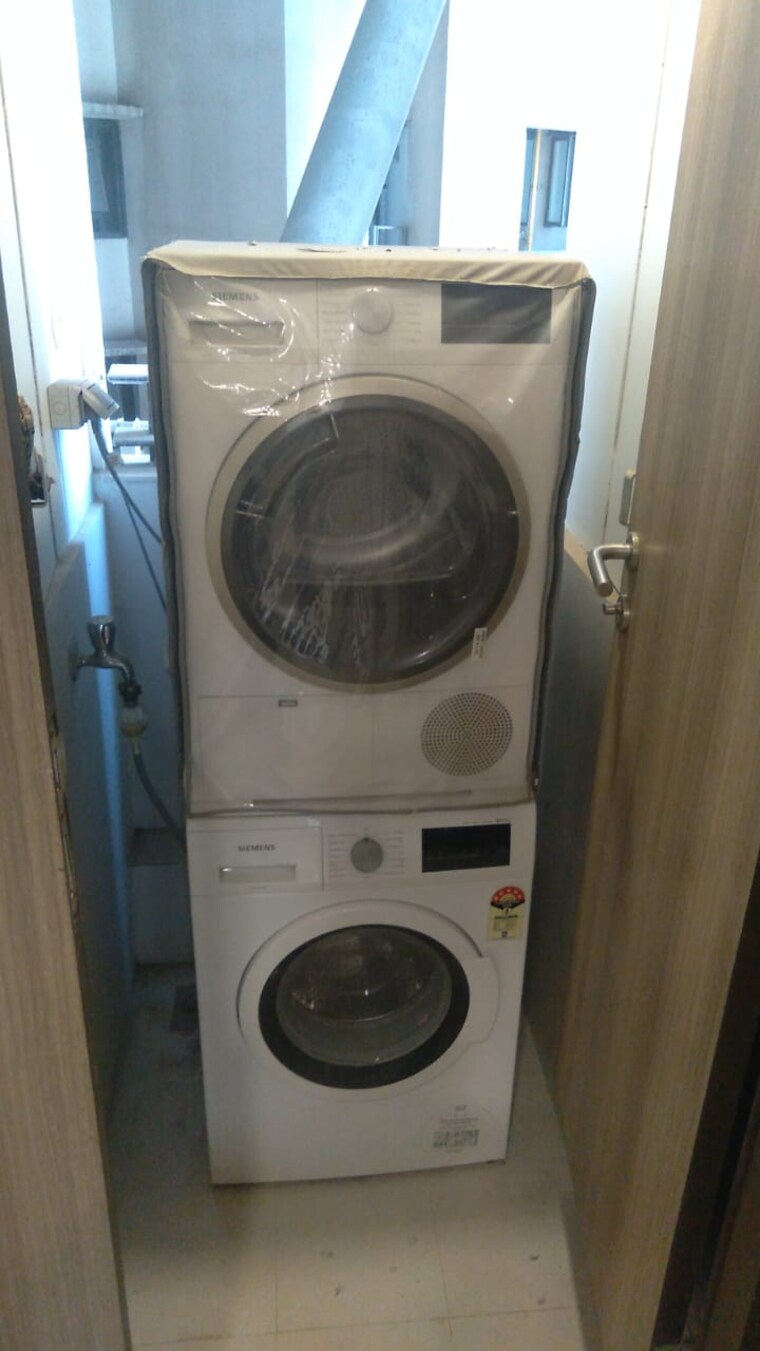 Bathroom, lodha-marquise 4 Bedroom 1525 Sq.Ft. Apartment In Worli Mumbai 9571430