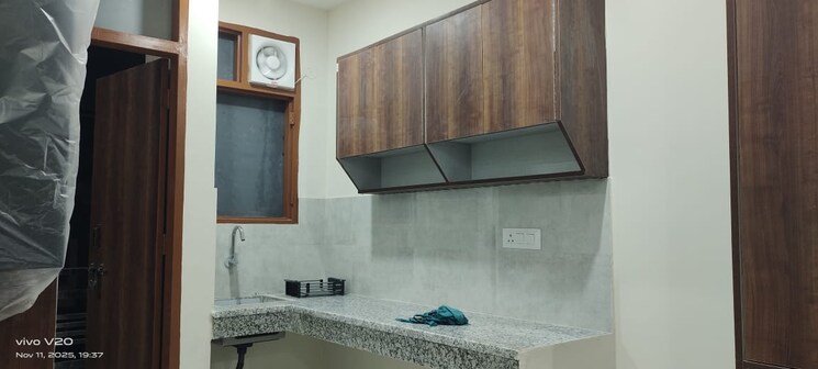 Bedroom, dlf city phase 3 1 RK 300 Sq.Ft. Apartment In Dlf City Phase 3 Gurgaon 9571404