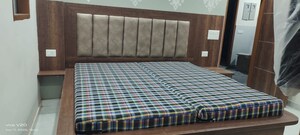 1 RK Apartment For Rent in Dlf City Phase 3