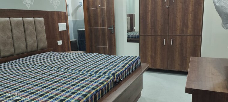 Bedroom, dlf city phase 3 1 RK 300 Sq.Ft. Apartment In Dlf City Phase 3 Gurgaon 9571404