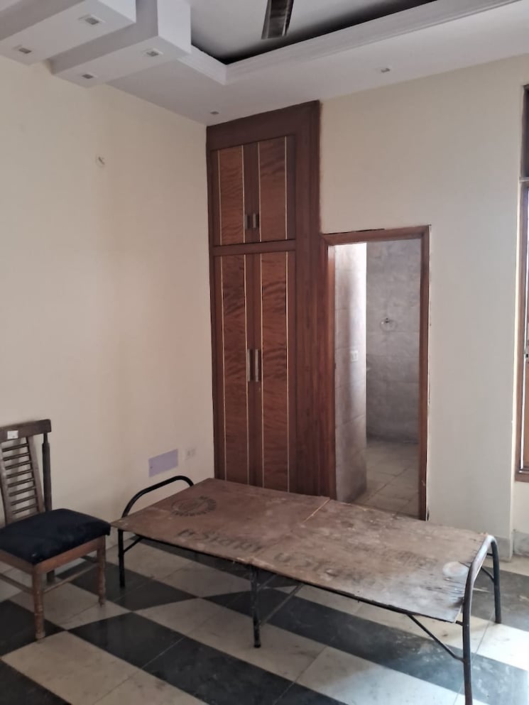 Room, rwa-apartments-sector-122 2 Bedroom 1743 Sq.Ft. Apartment In Sector 122 Noida 9571424