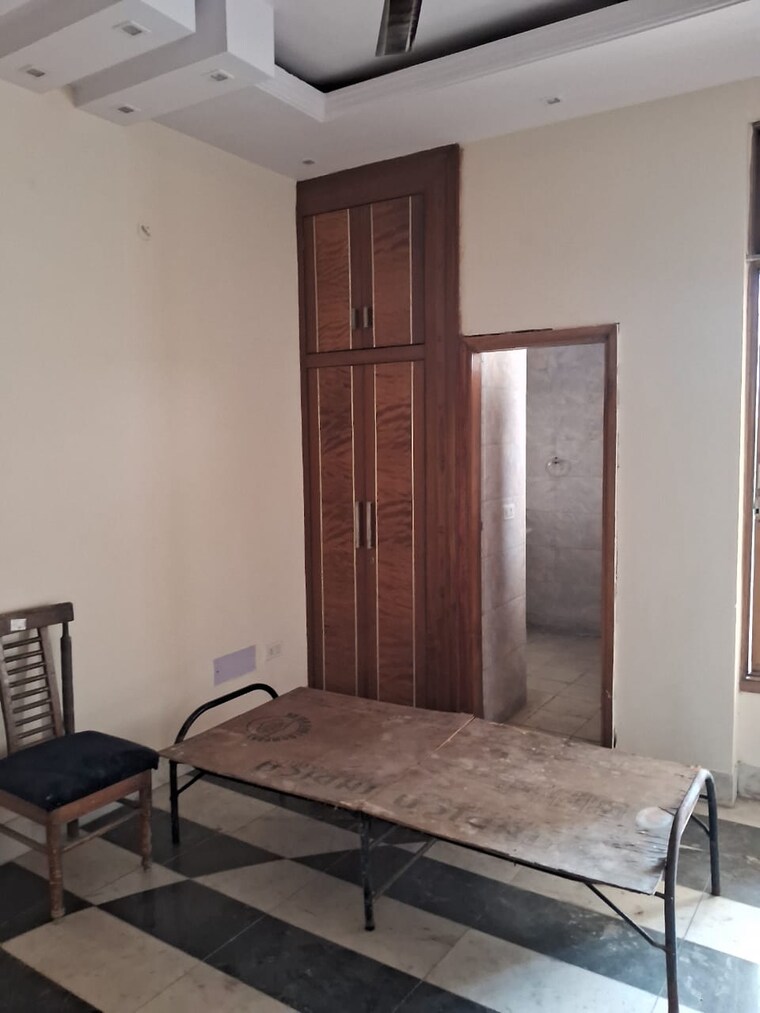 Room, rwa-apartments-sector-122 2 Bedroom 1743 Sq.Ft. Apartment In Sector 122 Noida 9571424