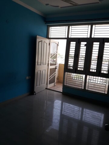 3.5 BHK Apartment For Rent in Gulmohur Tower, Shastri Nagar