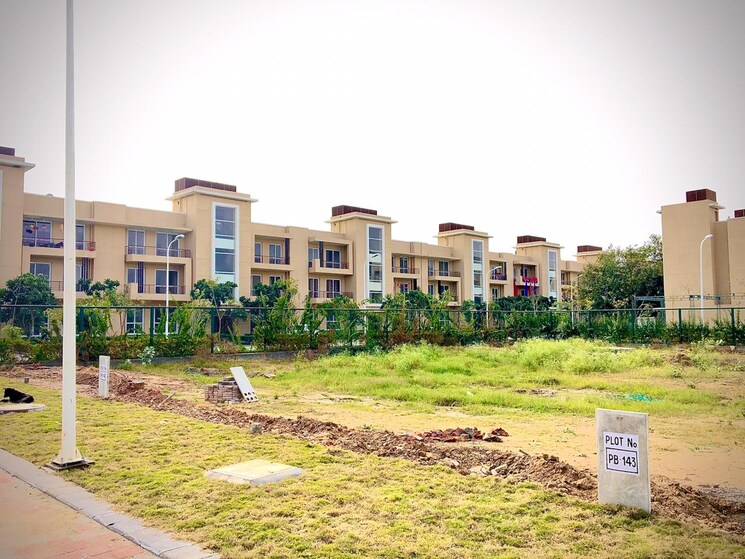 Exterior View, parklands  250 Sq.Yd. Plot In Sector 85 Faridabad 9571450