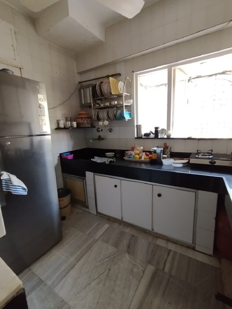 Kitchen, khar west 2 Bedroom 700 Sq.Ft. Apartment In Khar West Mumbai 9571455