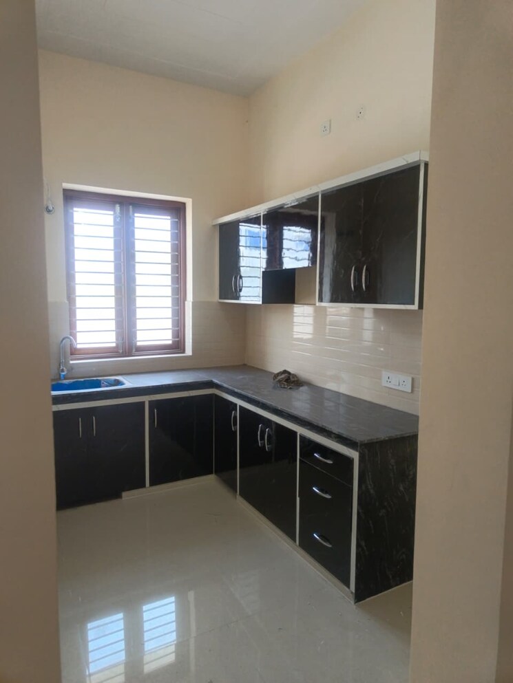 Kitchen, siddharth-estate 2 Bedroom 1100 Sq.Ft. Apartment In Vasant Vihar Dehradun 9571478