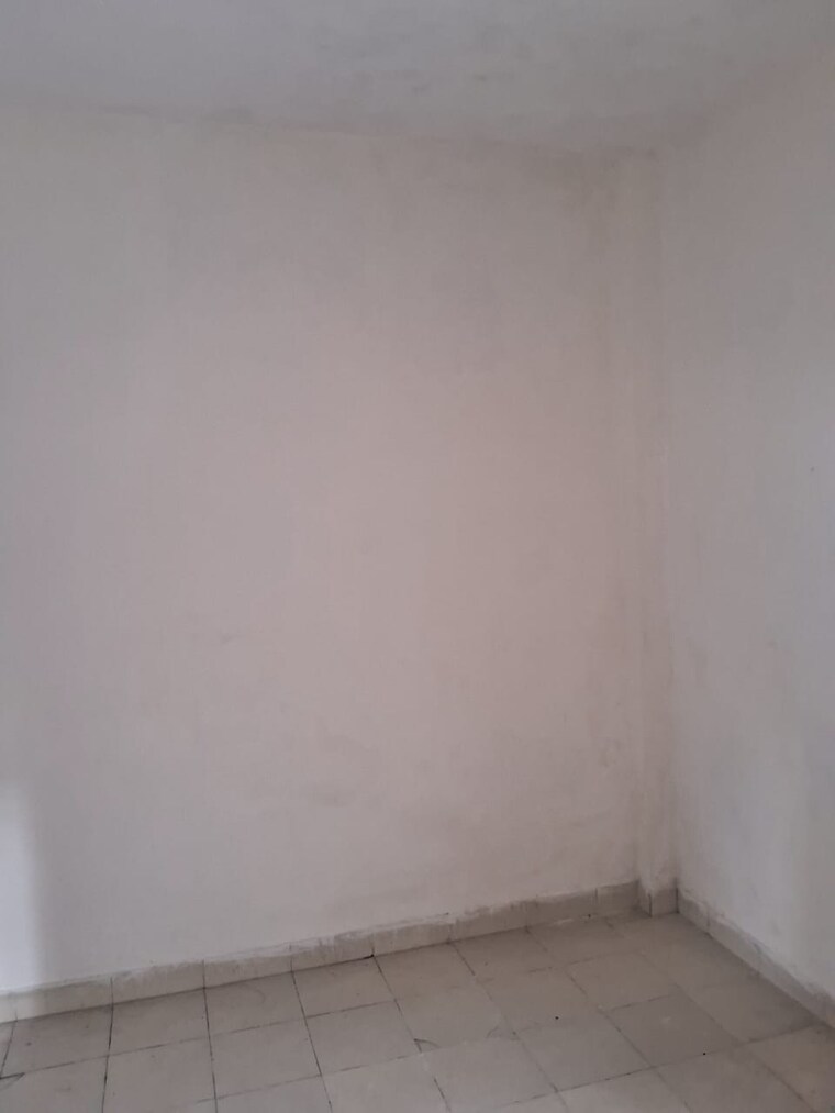 Room, unitech-unihomes-ii 2 Bedroom 766 Sq.Ft. Apartment In Sector 117 Noida 9571477