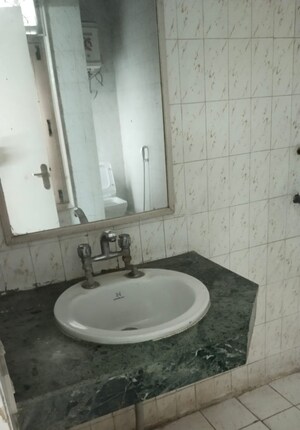 Bathroom in 4 BHK Apartment at Sector 24 – for Rent
