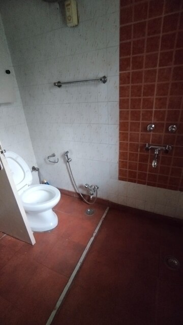 Bathroom in 4 BHK Apartment at Sector 24 – for Rent