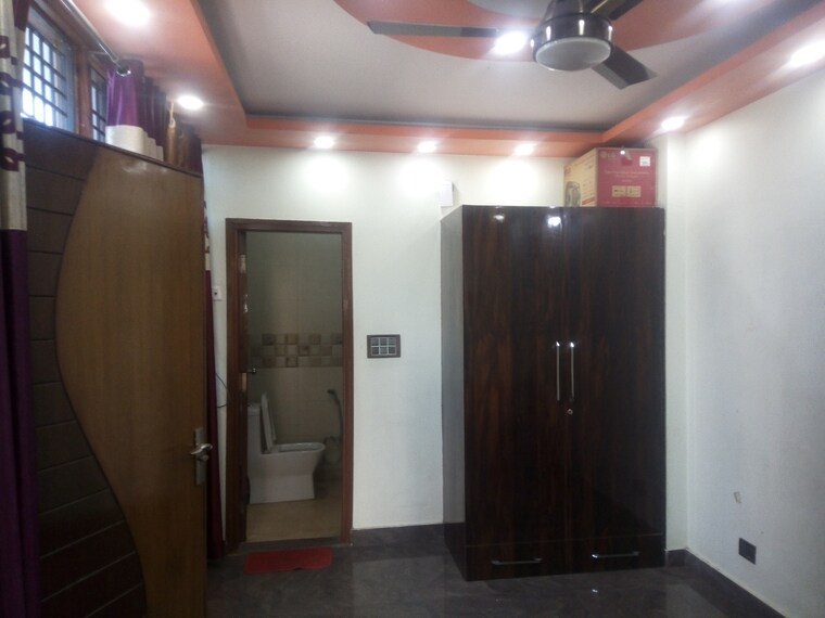 Room, pi i and ii greater noida 1 Bedroom 40 Sq.Mt. Builder Floor In Pi I And Ii Greater Noida Greater Noida 9571488