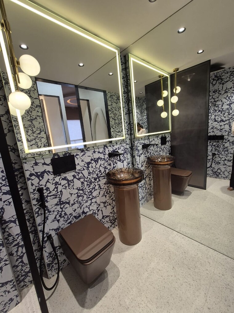 Attached Bathroom, sion east 2 Bedroom 631 Sq.Ft. Apartment In Sion East Mumbai 9571530