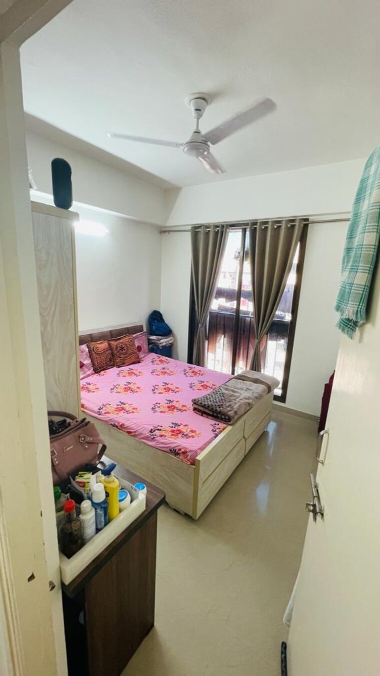 Bedroom, applewood-satyesh-residency 1 Bedroom 513 Sq.Ft. Apartment In Shela Ahmedabad 9571537