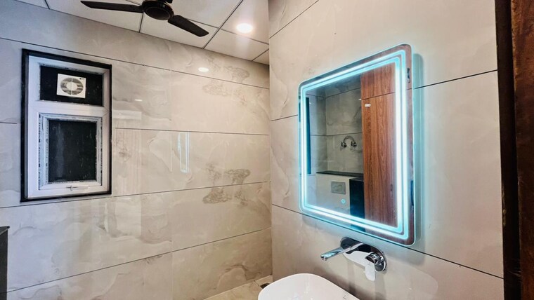 Bathroom, bptp-green-oaks 3 Bedroom 180 Sq.Yd. Builder Floor In Sector 70a Gurgaon 9571532
