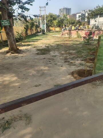  Plot For Sale in Swatantra Indraprastha Greens, Sector 97