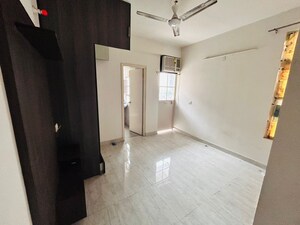 Bathroom in 2 BHK Apartment at Signature Global Signum 107, Sector 107 – for Rent