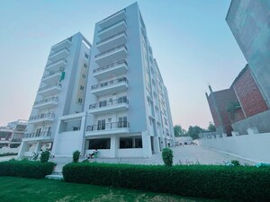 2 BHK Apartment For Sale in Nirman KL Heights, Jankipuram