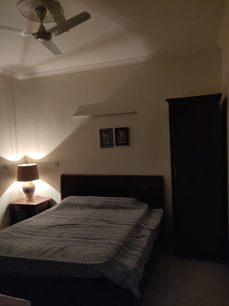 Bathroom, parsvnath-prestige 3 Bedroom 1550 Sq.Ft. Apartment In Sector 93a Noida 9571545