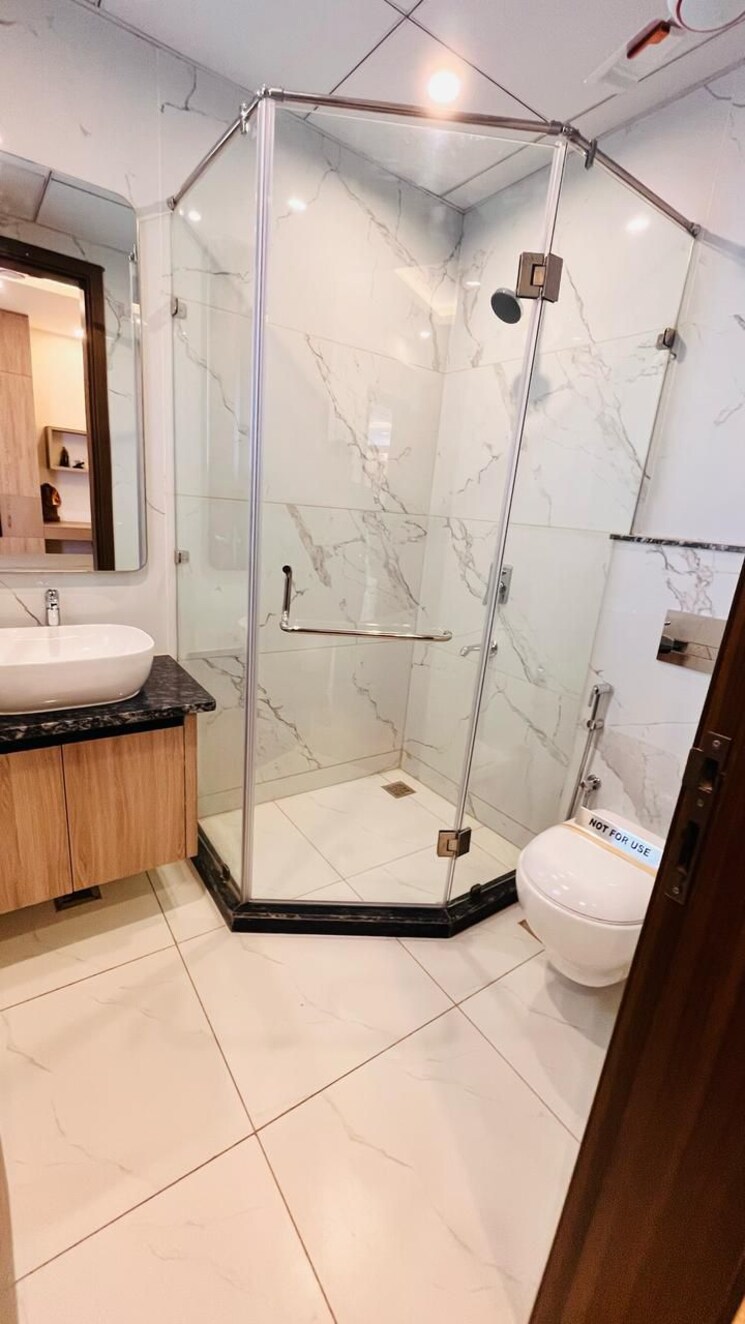 Bathroom, bptp-green-oaks 3 Bedroom 180 Sq.Ft. Builder Floor In Sector 70a Gurgaon 9571586