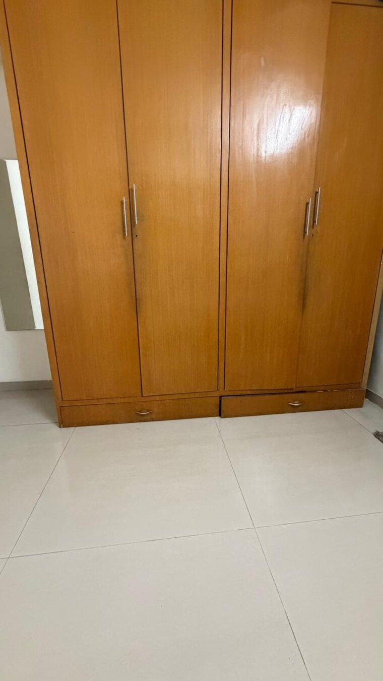 Room, dosti-florentine 3 Bedroom 1275 Sq.Ft. Apartment In Wadala Mumbai 9571594