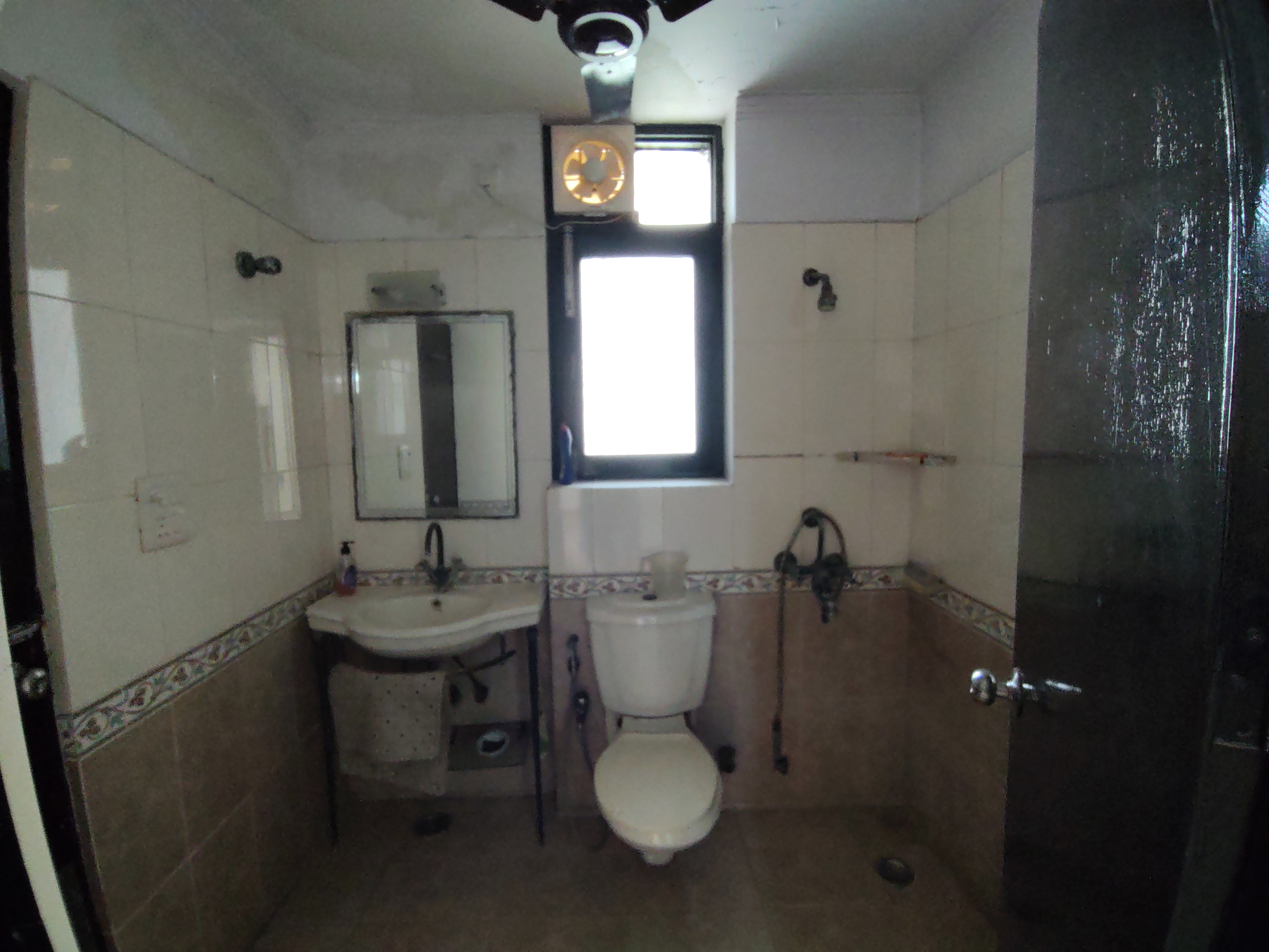 3 BHK + Servant Room Apartment For Sale in Purvanchal Silver City