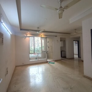 Room in 2.5 BHK Apartment at H R Buildcon Elite Homz, Sector 77 – for Rent