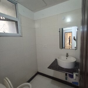 Bathroom in 2.5 BHK Apartment at H R Buildcon Elite Homz, Sector 77 – for Rent