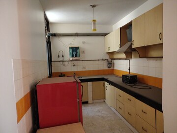 Kitchen in 3 BHK Apartment at Parsvnath Prestige, Sector 93a – for Sale
