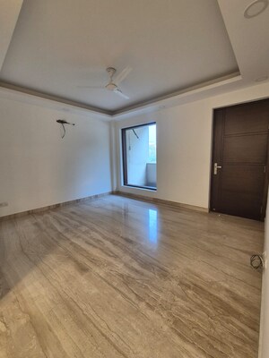 Room in 3 BHK Builder Floor at Ansal Sushant Residency, Sushant Lok Iii – for Rent