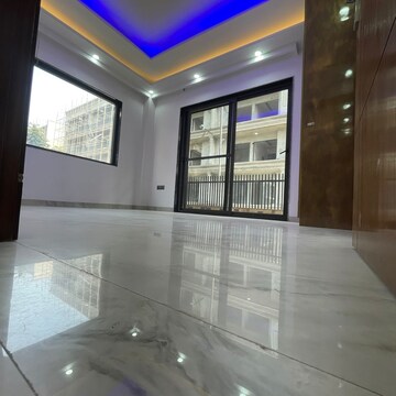 Kitchen in 3 BHK Apartment at BPTP District Phase 2, Sector 84 – for Sale