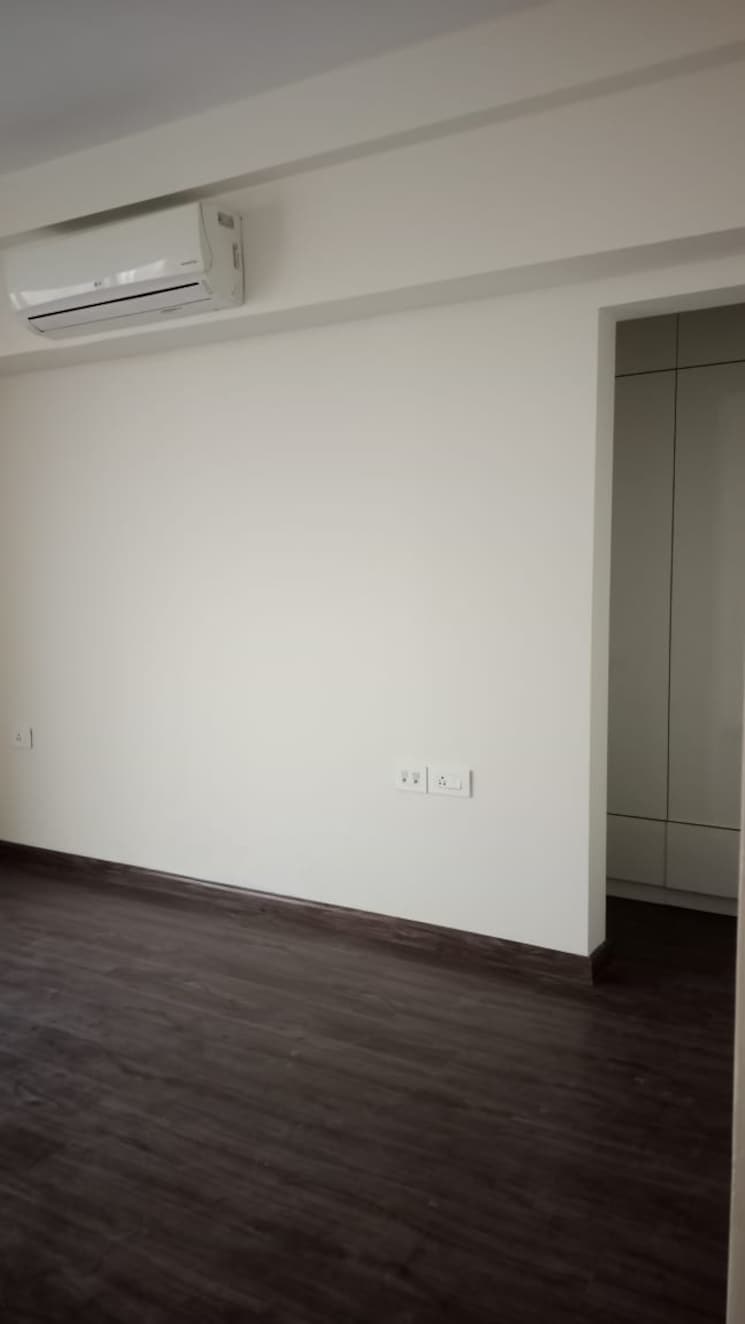 Room, emaar-palm-terraces-select 4 Bedroom 2410 Sq.Ft. Apartment In Sector 66 Gurgaon 9571650