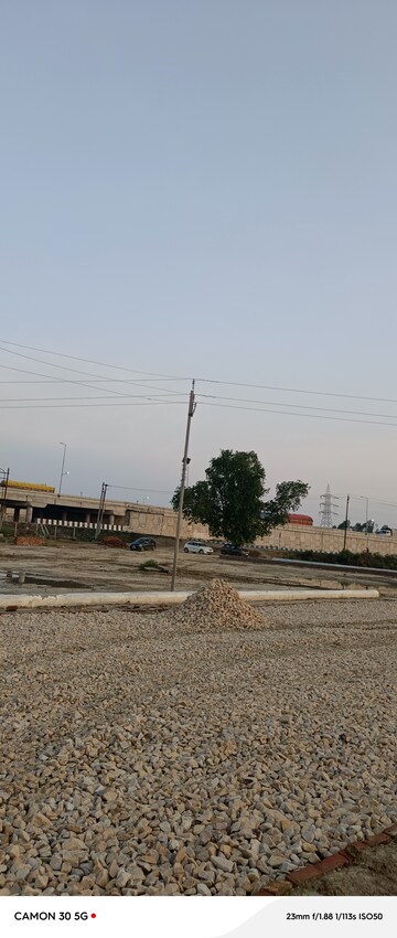  Plot For Sale in Sultanpur Road