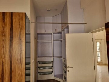 Bathroom in 3 BHK Villa at Prestige Augusta Golf Village, Kothanur – for Rent