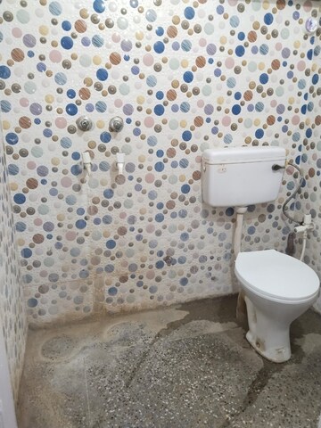 Bathroom in 1 RK Builder Floor at Ashoka Enclave 3, Sector 35 – for Rent