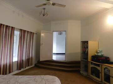 Room in 6+ BHK Villa at Bannerghatta Road – for Sale