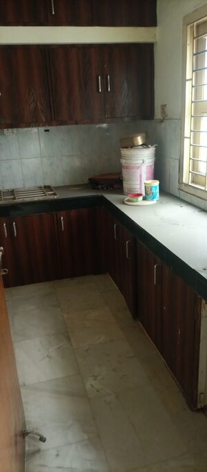 Kitchen in 2 BHK Apartment at Gandhi Maidan – for Rent