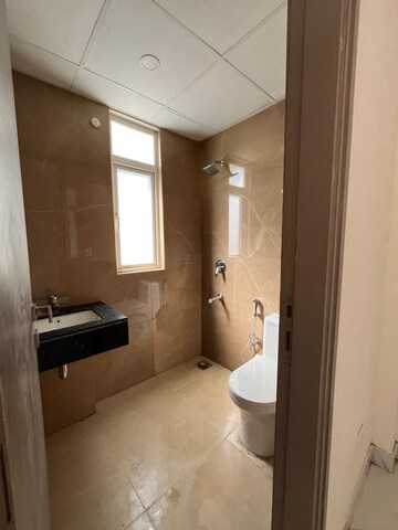 2 BHK Apartment For Rent in Smart World Gems, Sector 89