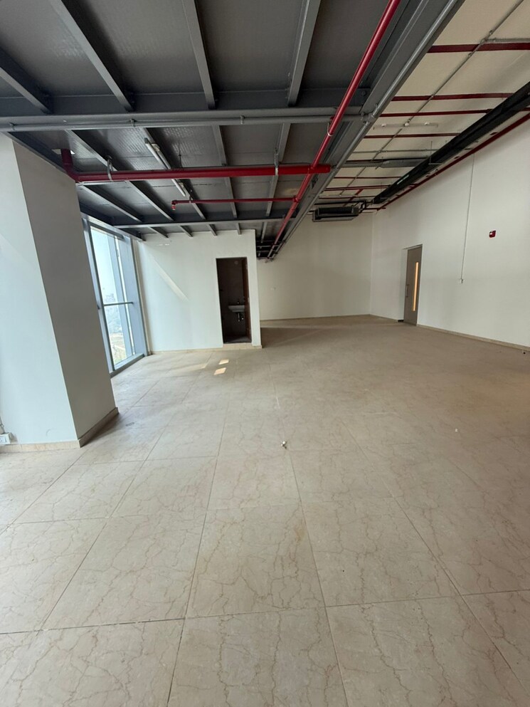 Room, mahalaxmi Commercial Office Space 1860 Sq.Ft. In Mahalaxmi Mumbai 9571716