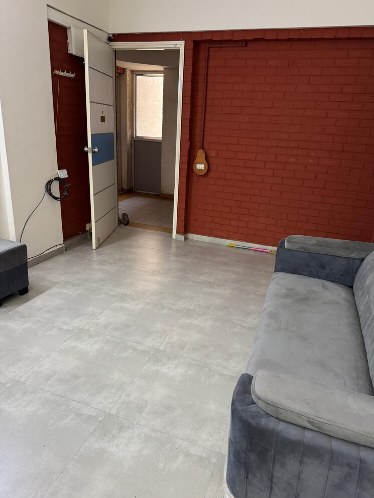 Room, south bopal 1 Bedroom 1000 Sq.Ft. Apartment In South Bopal Ahmedabad 9571727