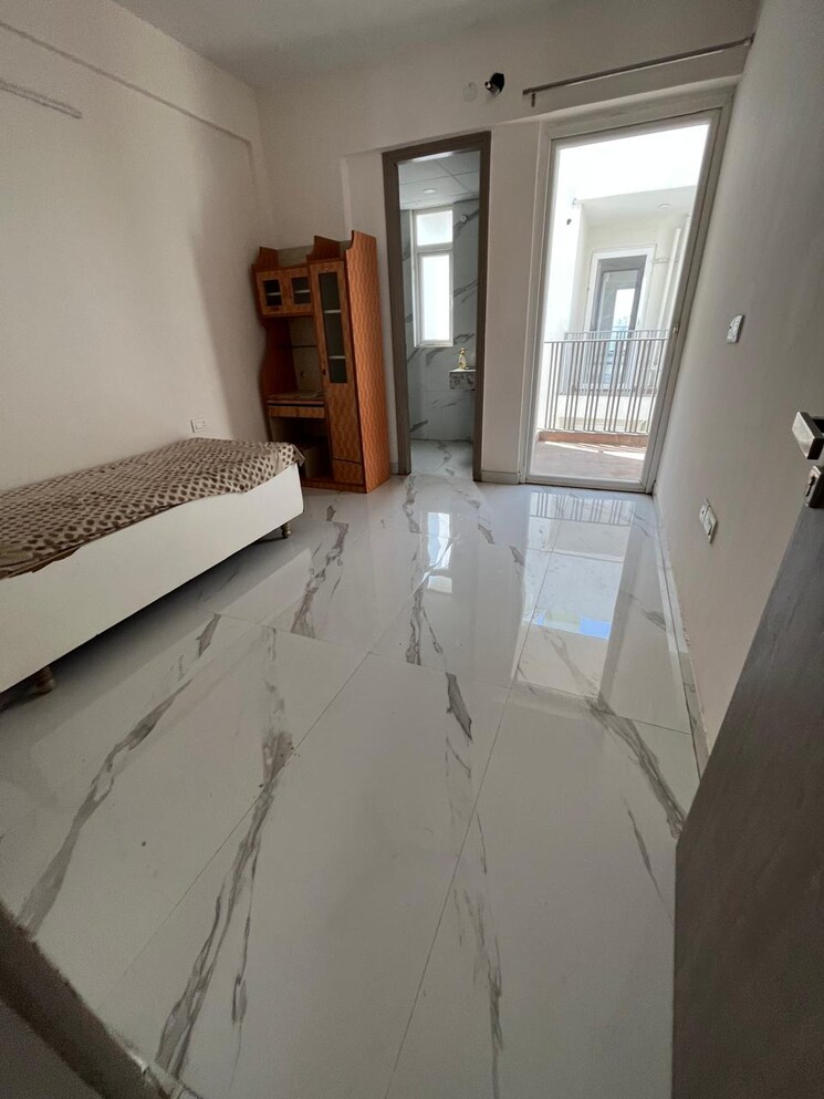 Balcony, smart-world-gems 2 Bedroom 1105 Sq.Ft. Apartment In Sector 89 Gurgaon 9571748