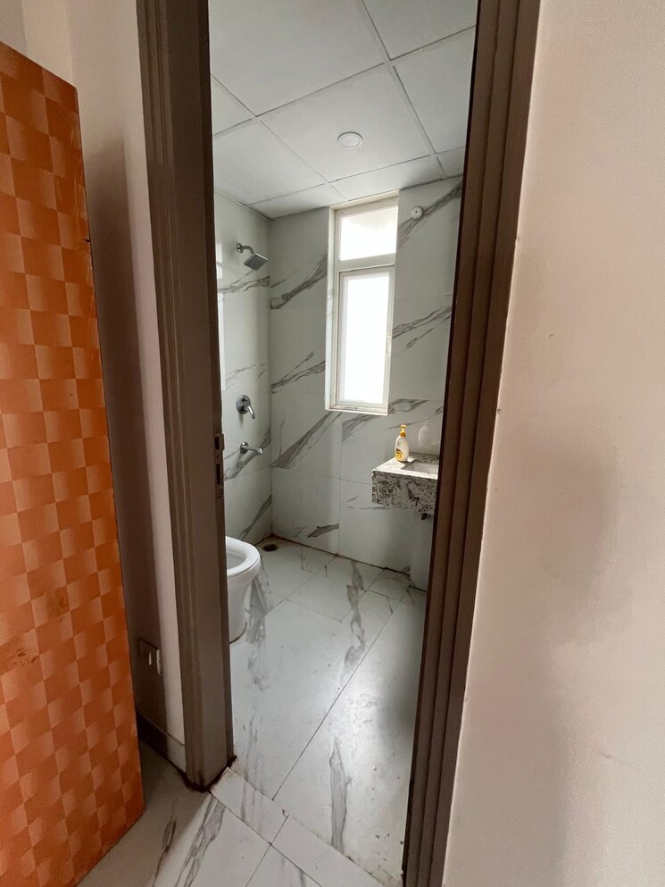 Bathroom, smart-world-gems 2 Bedroom 1105 Sq.Ft. Apartment In Sector 89 Gurgaon 9571748