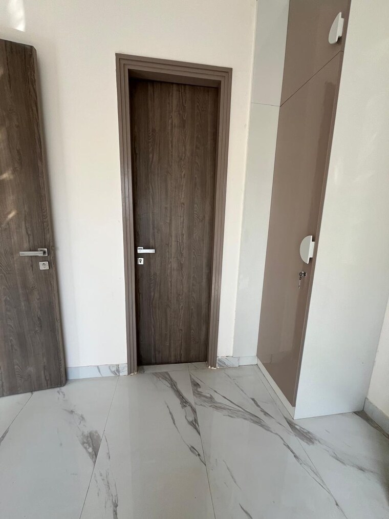 undefined, smart-world-gems 2 Bedroom 1105 Sq.Ft. Apartment In Sector 89 Gurgaon 9571748