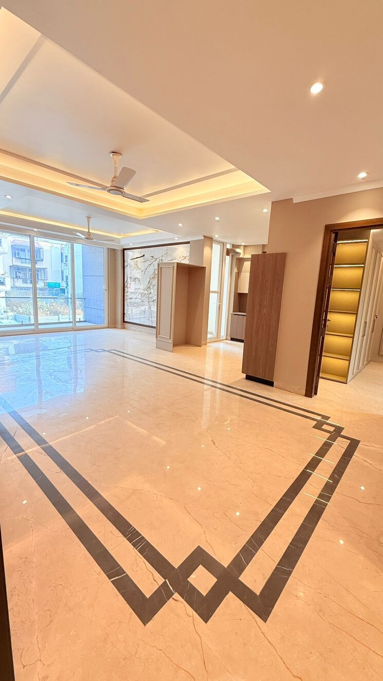 Room, bptp-green-oaks 4 Bedroom 270 Sq.Ft. Builder Floor In Sector 70a Gurgaon 9571723