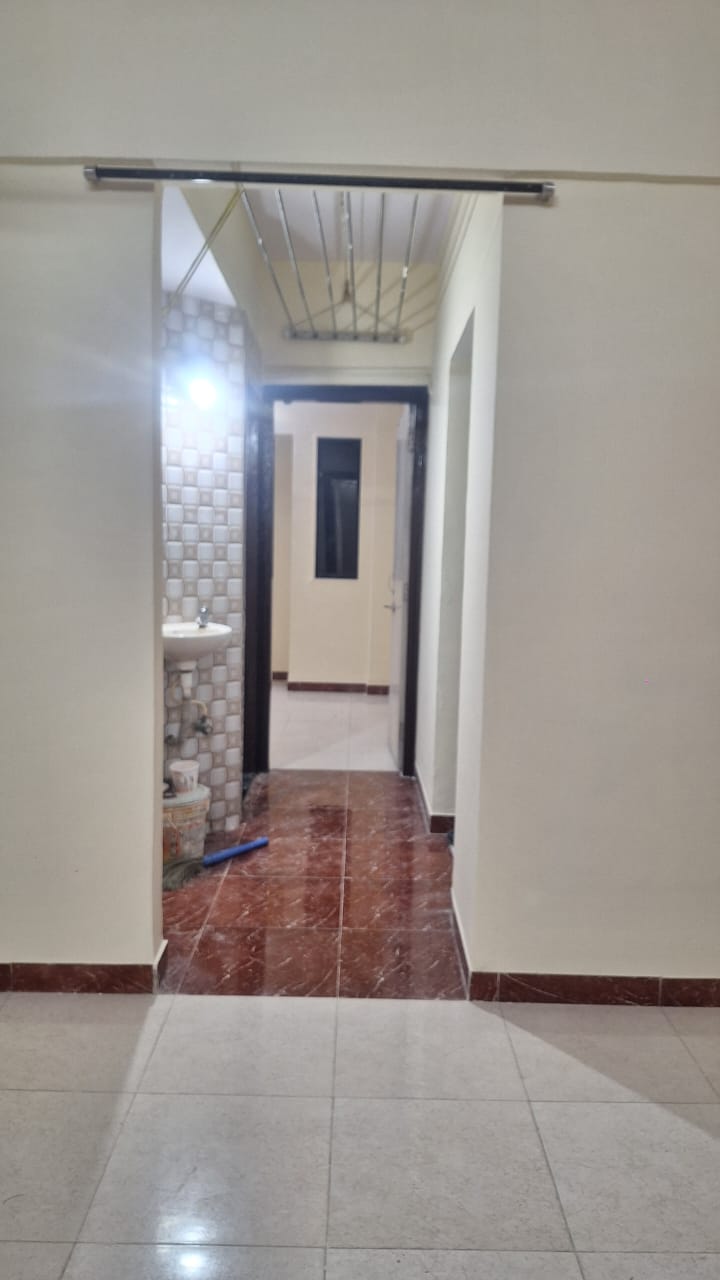 1 BHK + Pooja Room Apartment For Rent in Runwal Estate